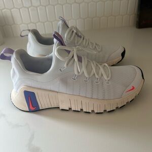 Nike White and Lavender Athletic Shoes